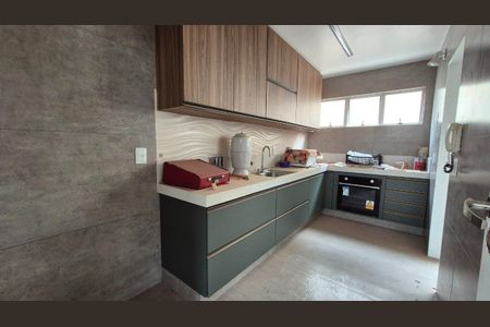 Apartamento à venda com 290m², 4 quartos e 3 vagas