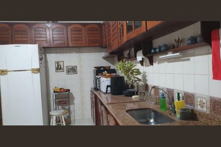 Casa à venda com 3 quartos, 154m² em Piratininga, Niterói