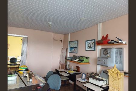 Casa à venda com 165m², 1 quarto e 1 vaga