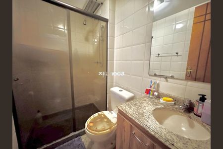 Apartamento à venda com 223m², 3 quartos e 2 vagas