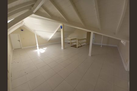 Casa à venda com 5 quartos, 659m² em Recreio dos Bandeirantes, Rio de Janeiro