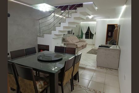 Casa à venda com 3 quartos, 120m² em Vila Bela, São Paulo