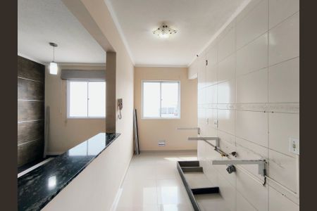 Apartamento à venda com 54m², 2 quartos e 1 vagaCozinha e Área de Serviço