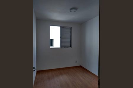 Quarto de apartamento para alugar com 2 quartos, 48m² em Jardim Santa Teresinha, São Paulo