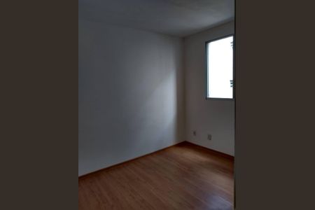 Quarto de apartamento para alugar com 2 quartos, 48m² em Jardim Santa Teresinha, São Paulo