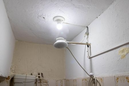 Banheiro de casa para alugar com 1 quarto, 15m² em Campo Grande, Rio de Janeiro