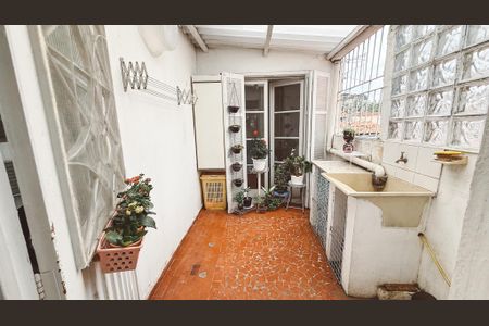 Casa à venda com 233m², 3 quartos e 3 vagasÁrea de Serviço