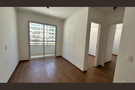 Sala de apartamento para alugar com 2 quartos, 50m² em Recreio dos Bandeirantes, Rio de Janeiro
