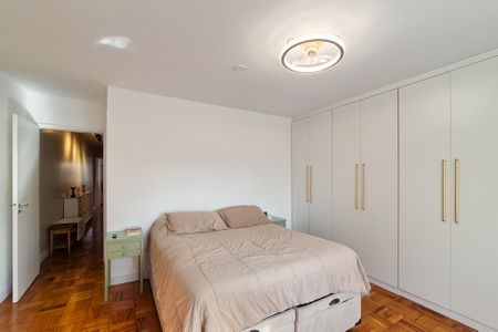 Suíte de casa à venda com 3 quartos, 250m² em Jardim do Mar, São Bernardo do Campo