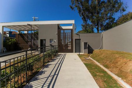 Apartamento para alugar com 44m², 2 quartos e sem vagaÁrea comum - Entrada 