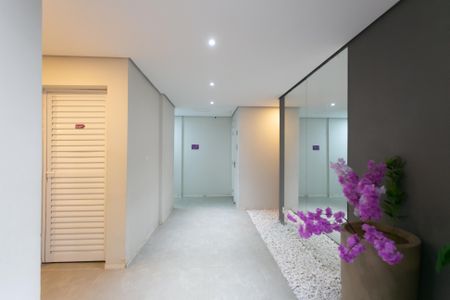 Apartamento para alugar com 44m², 2 quartos e sem vagaHall