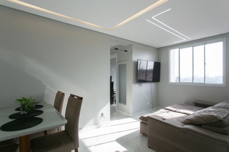 Sala  de apartamento para alugar com 2 quartos, 44m² em Artur Alvim, São Paulo