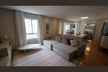 Foto 01 de apartamento à venda com 4 quartos, 210m² em Vila Olímpia, São Paulo