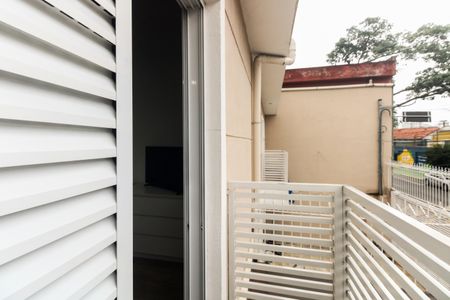Casa à venda com 80m², 2 quartos e 2 vagas Casa à venda com 80m², 2 quartos e 2 vagasVaranda Quarto 2