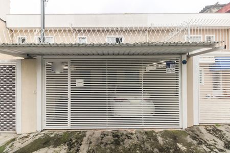 Casa à venda com 80m², 2 quartos e 2 vagas Casa à venda com 80m², 2 quartos e 2 vagasFachada