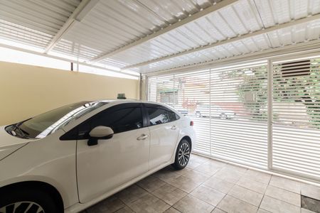 Casa à venda com 80m², 2 quartos e 2 vagas Casa à venda com 80m², 2 quartos e 2 vagasGaragem