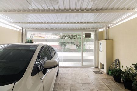 Casa à venda com 80m², 2 quartos e 2 vagas Casa à venda com 80m², 2 quartos e 2 vagasGaragem