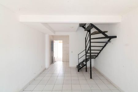 Sala de casa de condomínio para alugar com 2 quartos, 55m² em Campo Grande, Rio de Janeiro