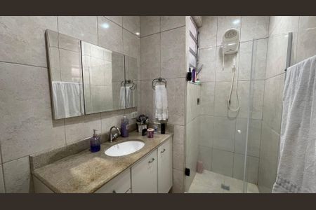 Apartamento à venda com 104m², 3 quartos e 1 vagaBanheiro Social