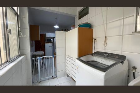 Apartamento à venda com 104m², 3 quartos e 1 vagaÁrea de Serviço