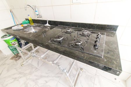 Apartamento à venda com 45m², 2 quartos e 1 vaga Apartamento à venda com 45m², 2 quartos e 1 vagaCozinha e Área de Serviço