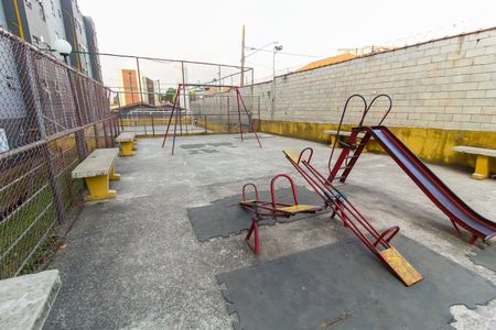 Apartamento à venda com 45m², 2 quartos e 1 vaga Apartamento à venda com 45m², 2 quartos e 1 vagaPlayground