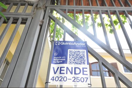 Casa de condomínio à venda com 99m², 3 quartos e 2 vagasPlaca