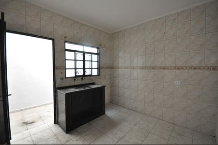 Casa de condomínio à venda com 99m², 3 quartos e 2 vagasCozinha