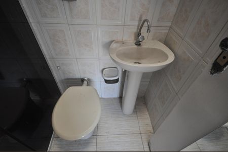 Casa de condomínio à venda com 99m², 3 quartos e 2 vagasBanheiro do Quarto Suíte