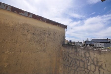 Casa de condomínio à venda com 99m², 3 quartos e 2 vagasVista do Quarto 2