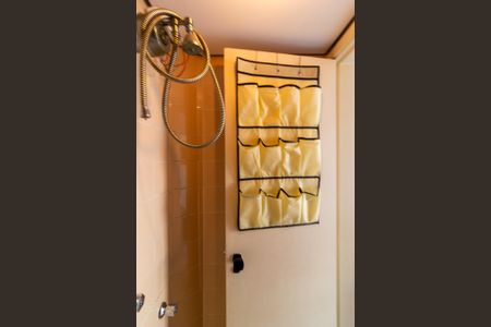 Apartamento para alugar com 65m², 2 quartos e 1 vagaBanheiro de Serviço