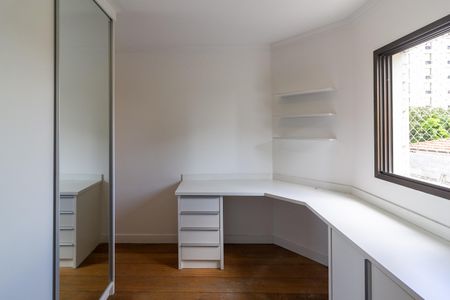 Apartamento para alugar com 65m², 2 quartos e 1 vagaQuarto 2