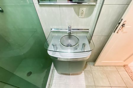 Apartamento à venda com 60m², 1 quarto e sem vagaBanheiro Suíte 