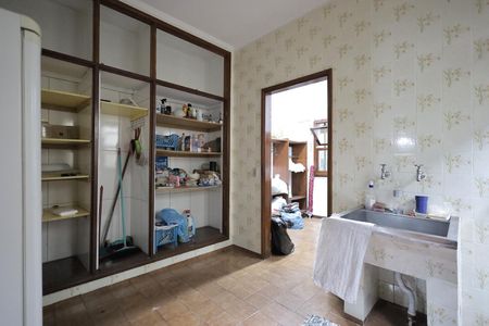 Casa à venda com 340m², 4 quartos e 4 vagasÁrea de Serviço