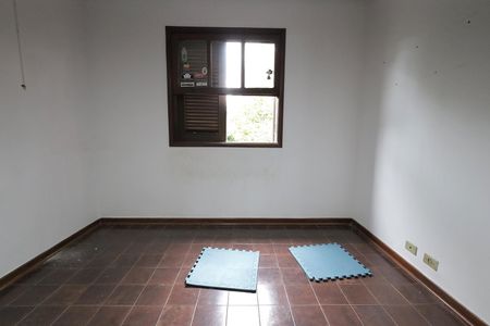 Casa à venda com 340m², 4 quartos e 4 vagasQuarto 3