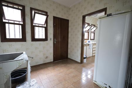 Casa à venda com 340m², 4 quartos e 4 vagasÁrea de Serviço