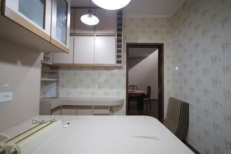 Casa à venda com 340m², 4 quartos e 4 vagasCozinha