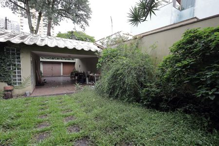Casa à venda com 340m², 4 quartos e 4 vagasQuintal