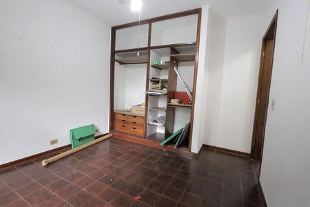 Casa à venda com 340m², 4 quartos e 4 vagasQuarto 3