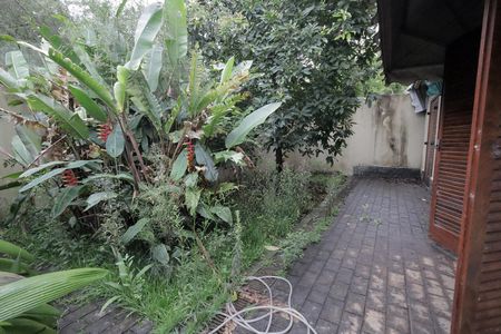 Casa à venda com 340m², 4 quartos e 4 vagasQuintal