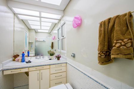 Apartamento à venda com 160m², 3 quartos e 2 vagasBanheiro social