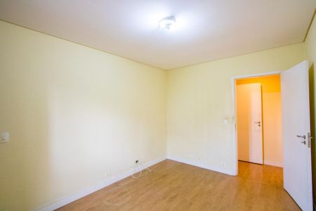 Apartamento à venda com 160m², 3 quartos e 2 vagasQuarto 3