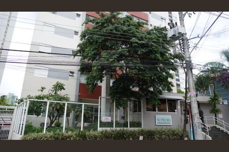 Apartamento para alugar com 95m², 3 quartos e 2 vagasFachado do condomínio