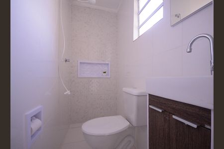 Banheiro  de casa para alugar com 1 quarto, 20m² em São João Climaco, São Paulo