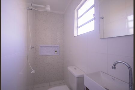 Banheiro  de casa para alugar com 1 quarto, 20m² em São João Climaco, São Paulo