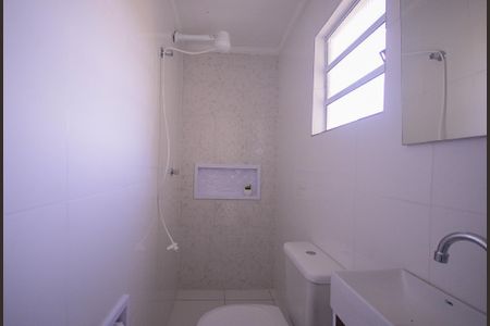 Casa para alugar com 20m², 1 quarto e sem vagaBanheiro 