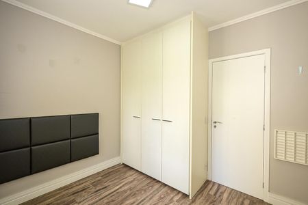 Apartamento à venda com 142m², 3 quartos e 2 vagasSuíte 1