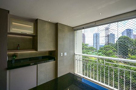 Apartamento à venda com 142m², 3 quartos e 2 vagasVaranda