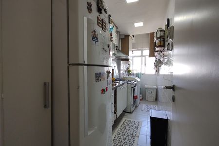 Apartamento à venda com 158m², 3 quartos e 2 vagas Apartamento à venda com 158m², 3 quartos e 2 vagasCozinha