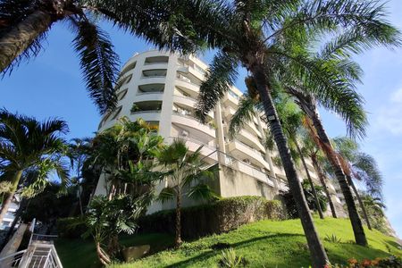 Apartamento à venda com 158m², 3 quartos e 2 vagas Apartamento à venda com 158m², 3 quartos e 2 vagasFachada do bloco